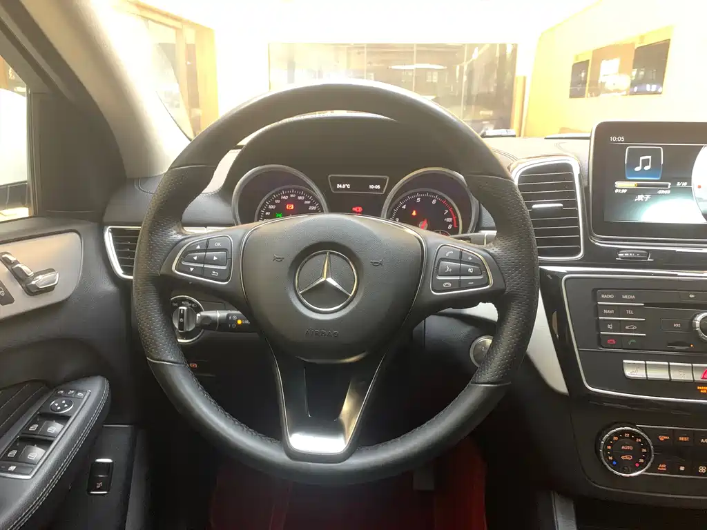 Mercedes-Benz GLE Coupe 2016 — фото 10