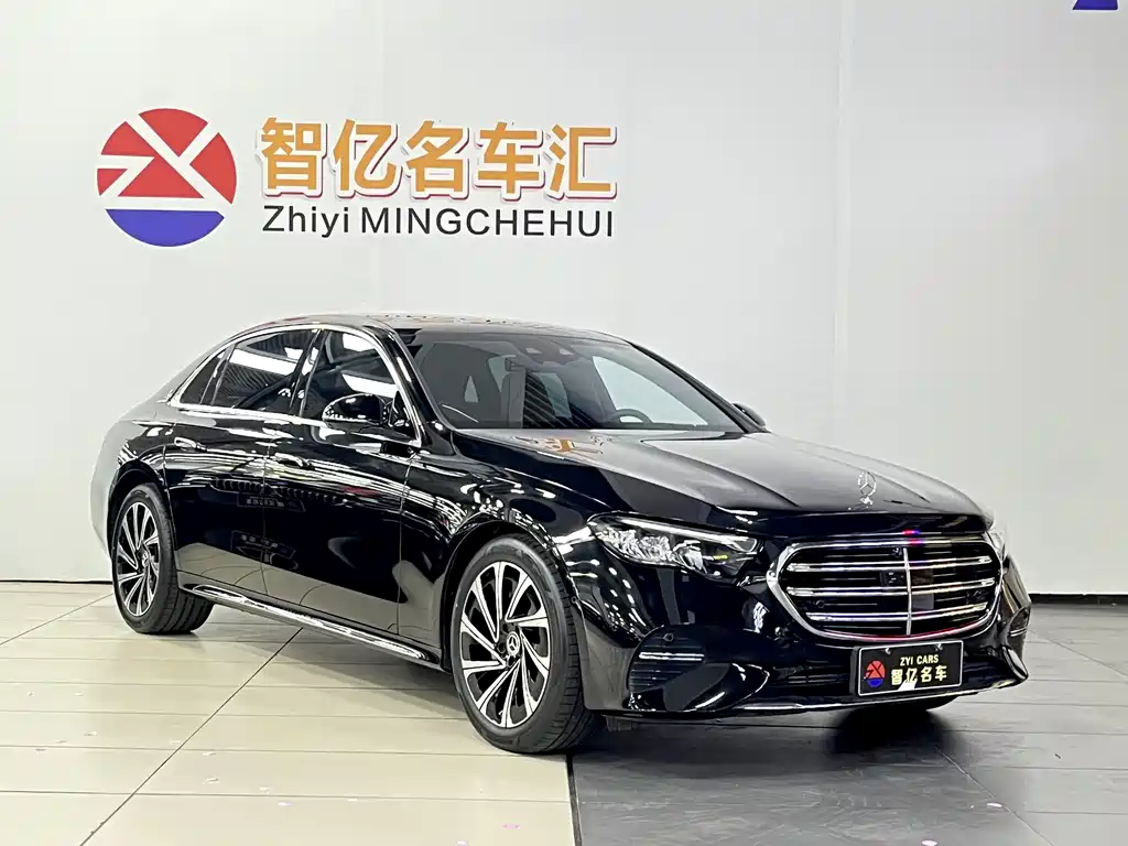 Mercedes-Benz E-Class 2024