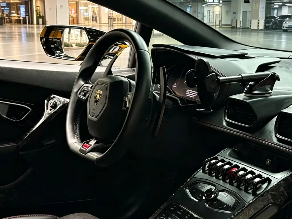 Lamborghini Huracan 2017 — фото 10