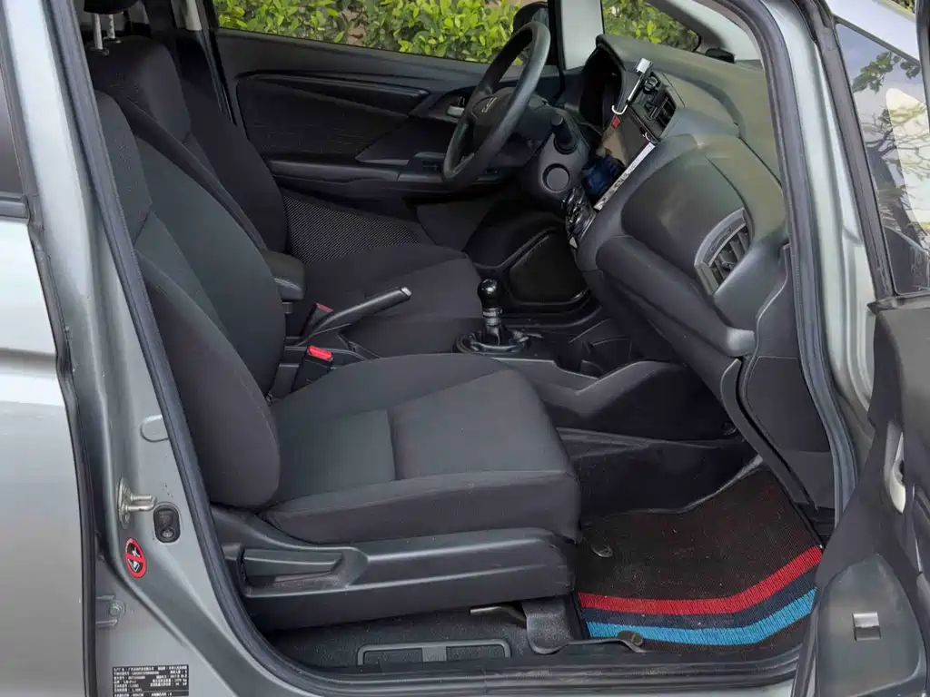 Honda Fit 2017 — фото 14