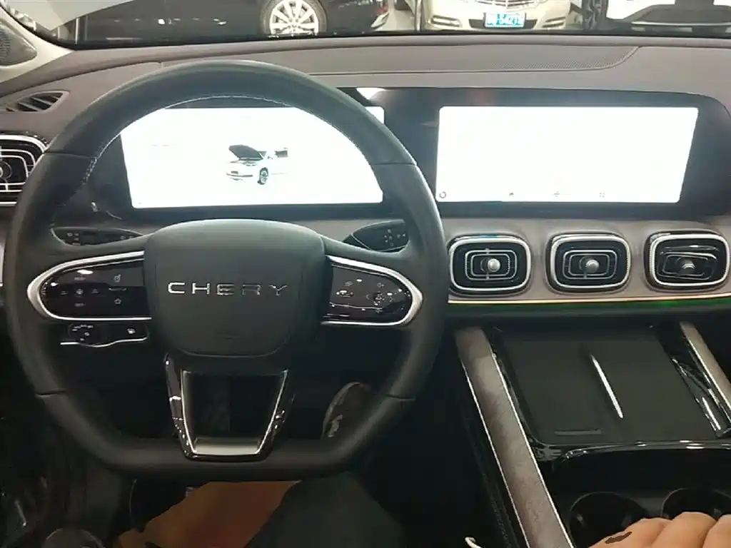 Chery Tiggo 9 C-DM 2024 — фото 10