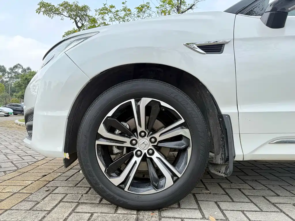 Honda UR-V 2018 — фото 21