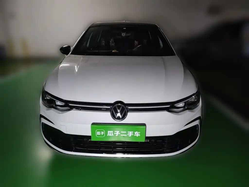 Volkswagen Golf 2022