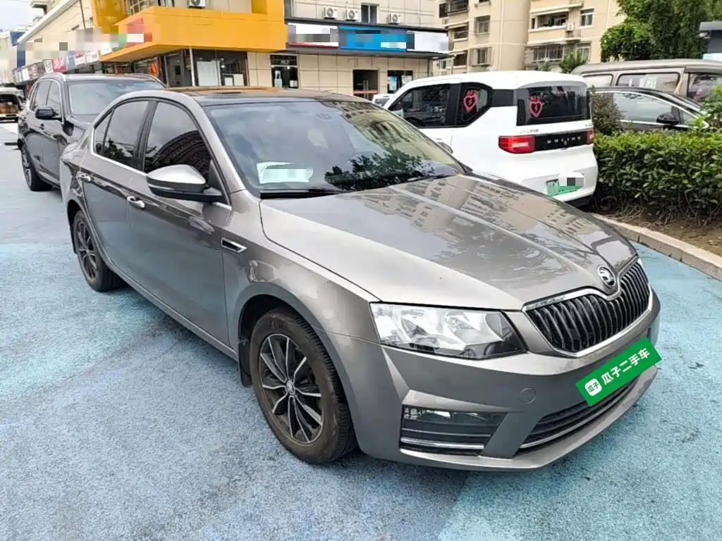 Skoda Octavia 2017 — фото 4