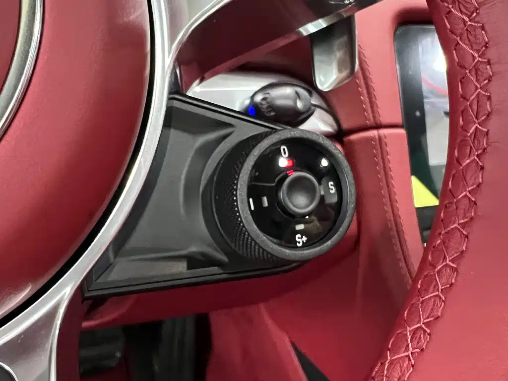 Porsche 718 2025 — фото 19