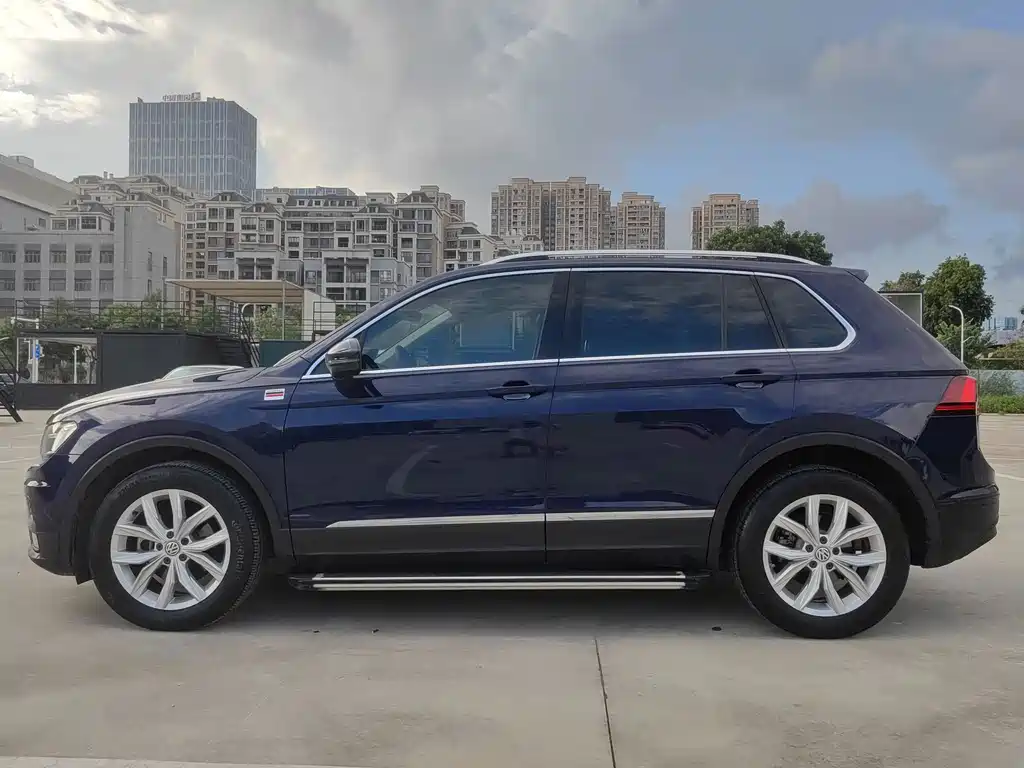 Volkswagen Tiguan 2017 — фото 13