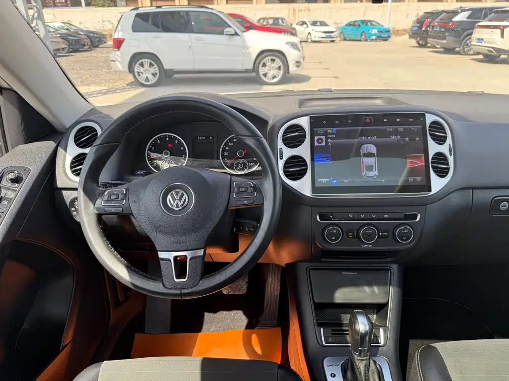 Volkswagen Tiguan 2016 — фото 10
