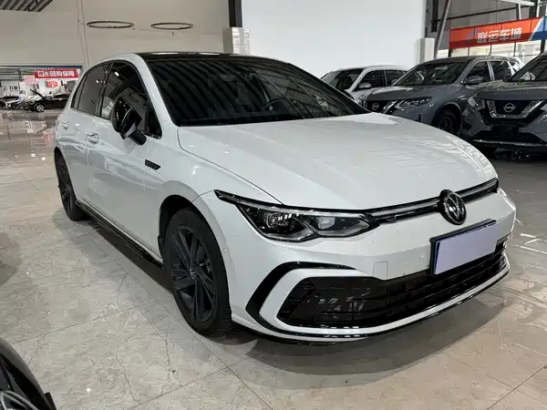 Volkswagen Golf 2022