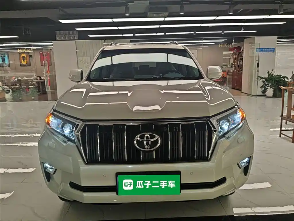 Toyota Prado 2019 — фото 3