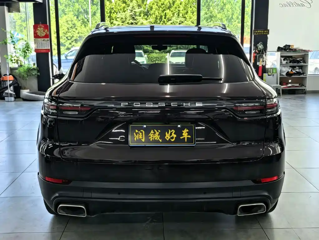 Porsche Cayenne 2020