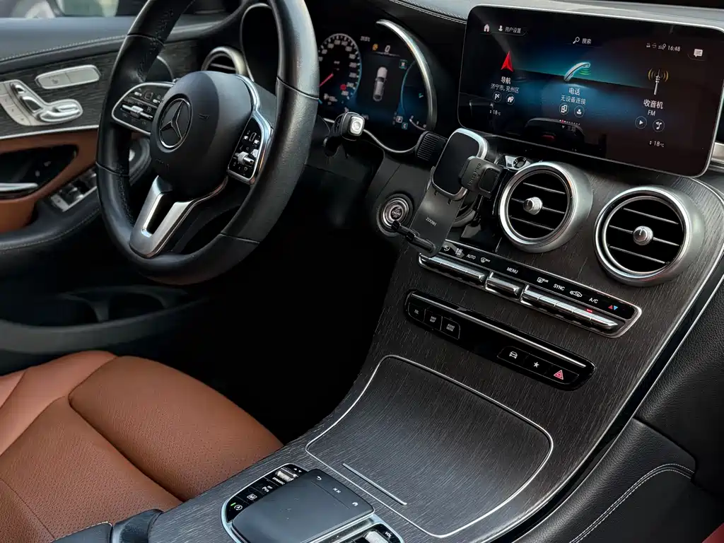 Mercedes-Benz GLC Coupe 2020 — фото 6