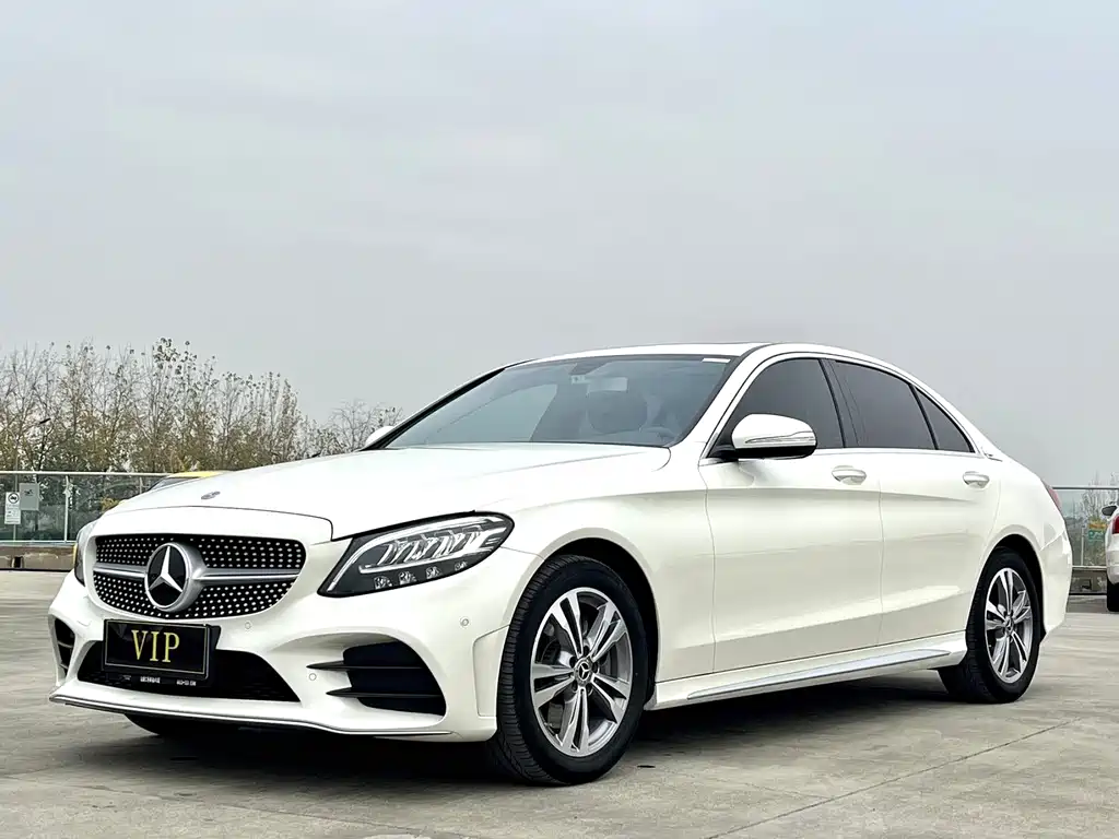 Mercedes-Benz C-Class 2020 — фото 1
