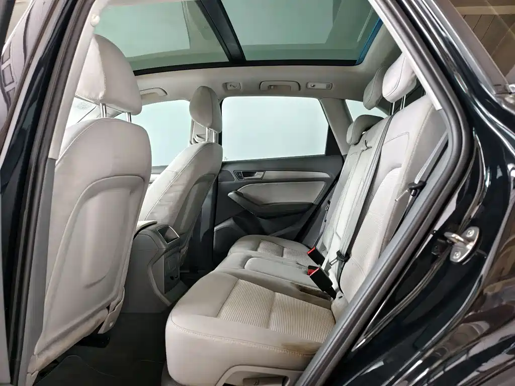 Audi Q5 2016 — фото 10