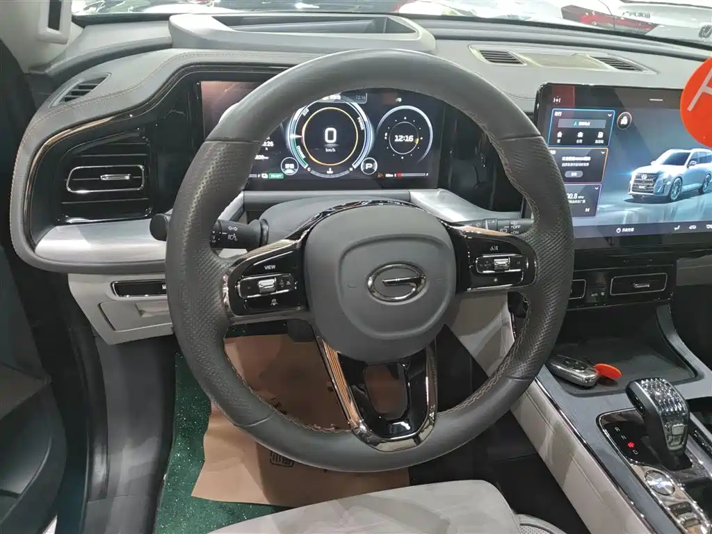 GAC Motor Trumpchi GS8 2022 — фото 11