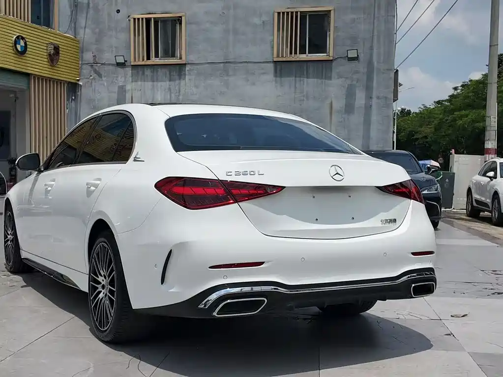 Mercedes-Benz C-Class 2022 — фото 11