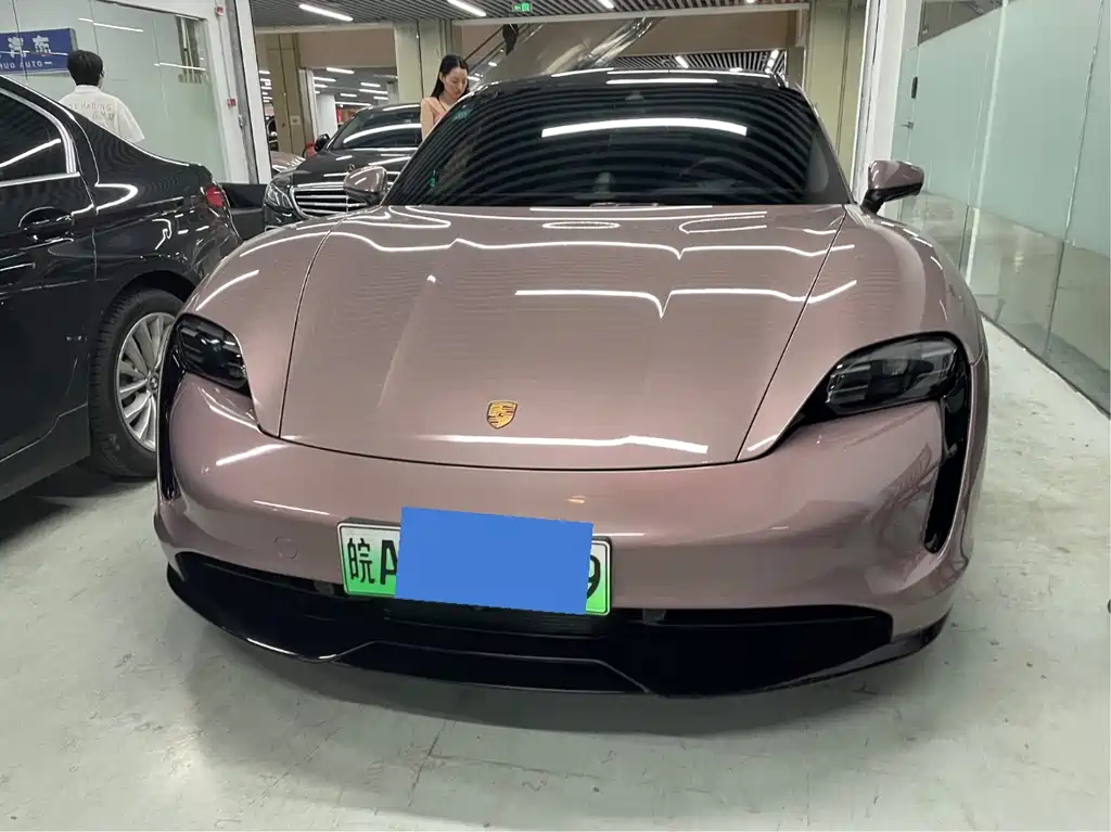 Porsche Taycan 2020