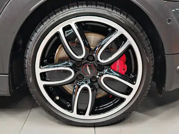 MINI JCW 2021
