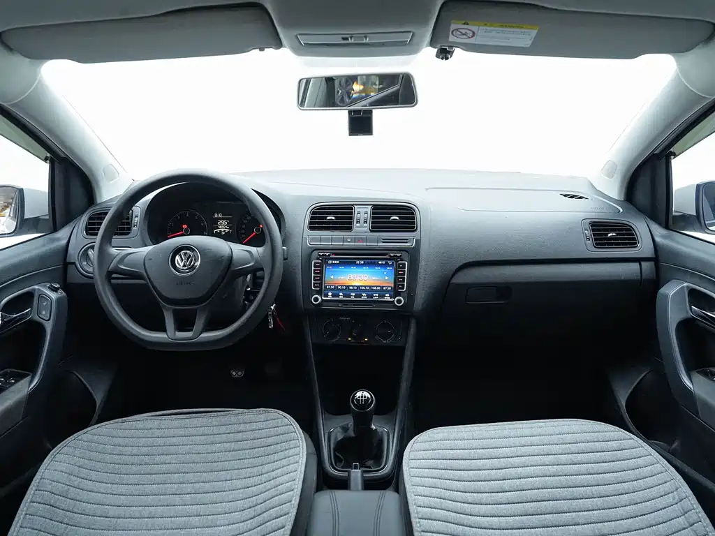 Volkswagen Polo 2016