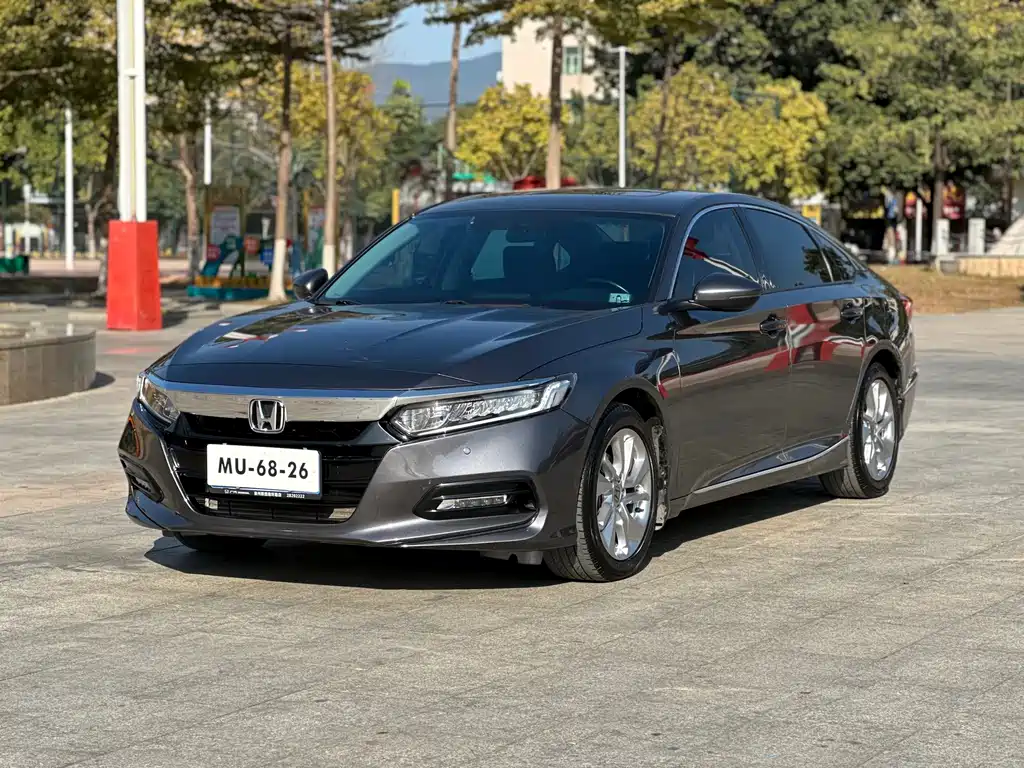 Honda Accord 2021 — фото 1