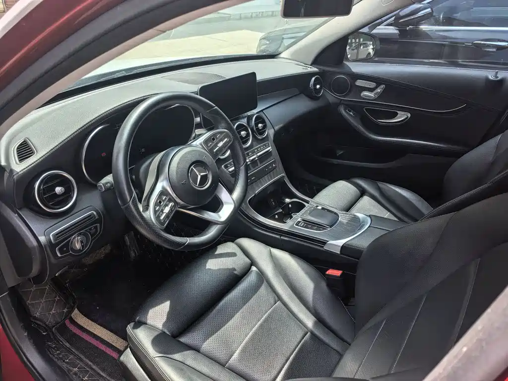 Mercedes-Benz C-Class 2020 — фото 7
