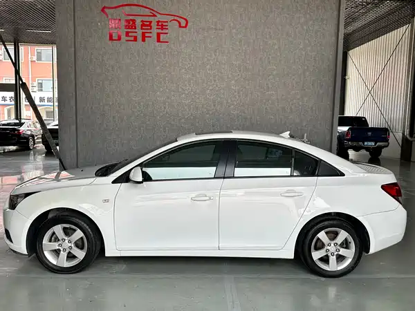 Chevrolet Cruze 2012