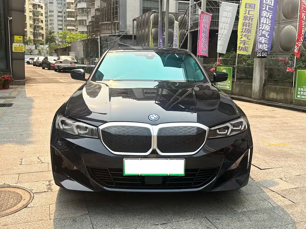 BMW i3 2025 — фото 2