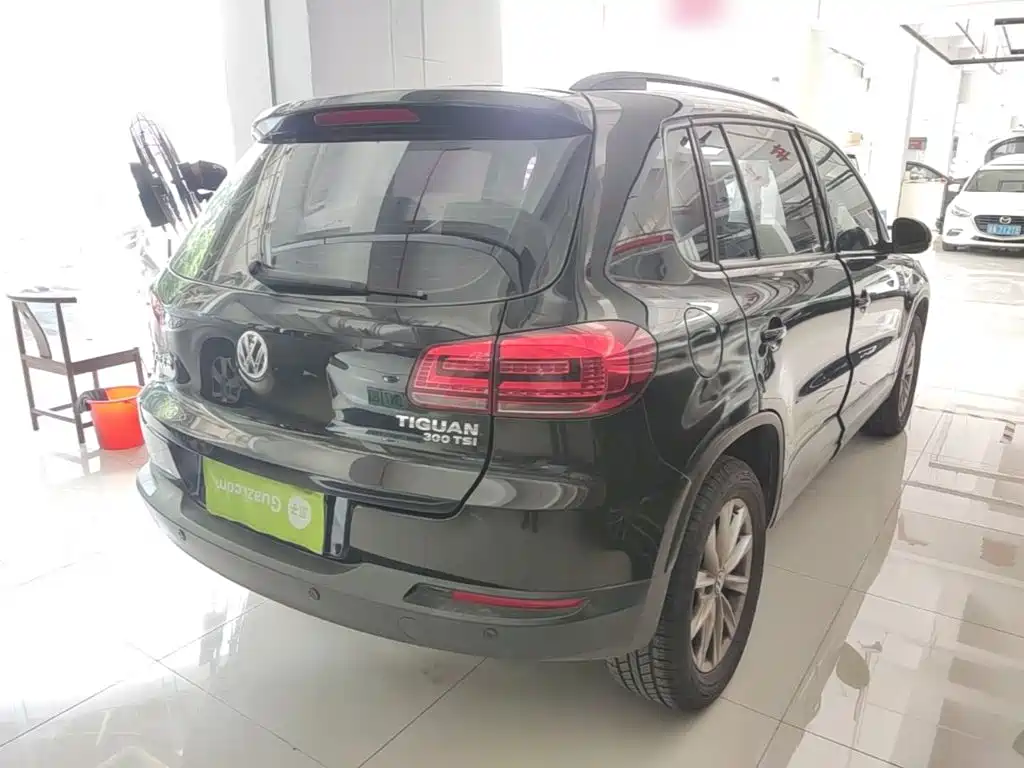 Volkswagen Tiguan 2016 — фото 7