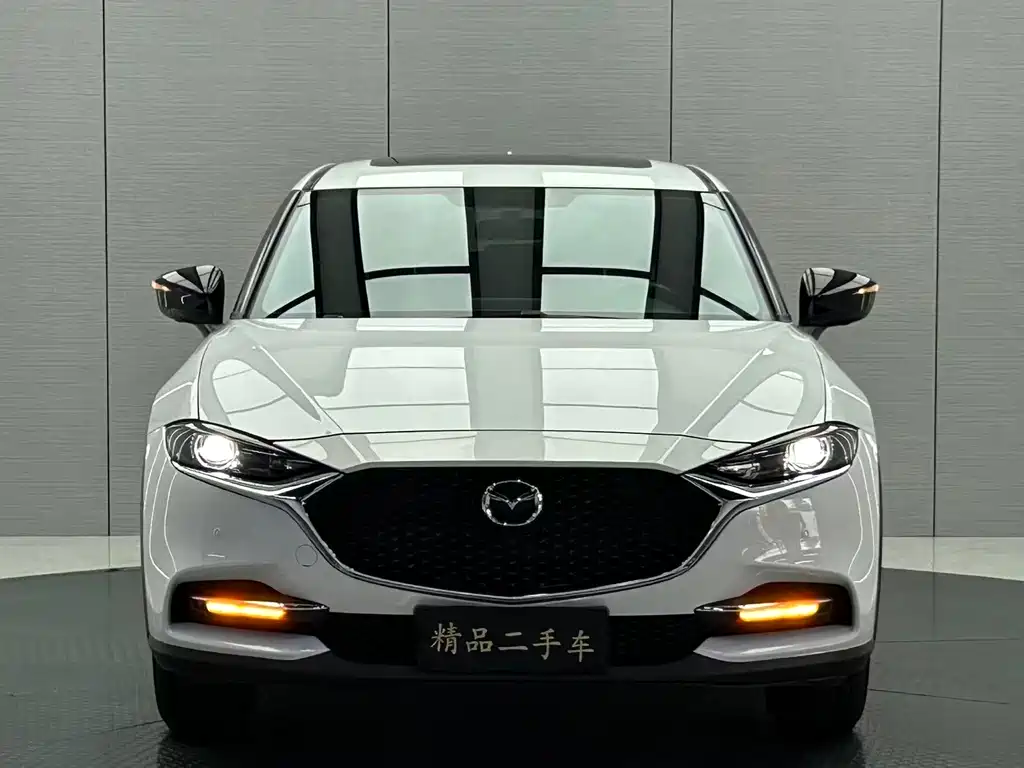 Mazda CX-4 2023 — фото 2