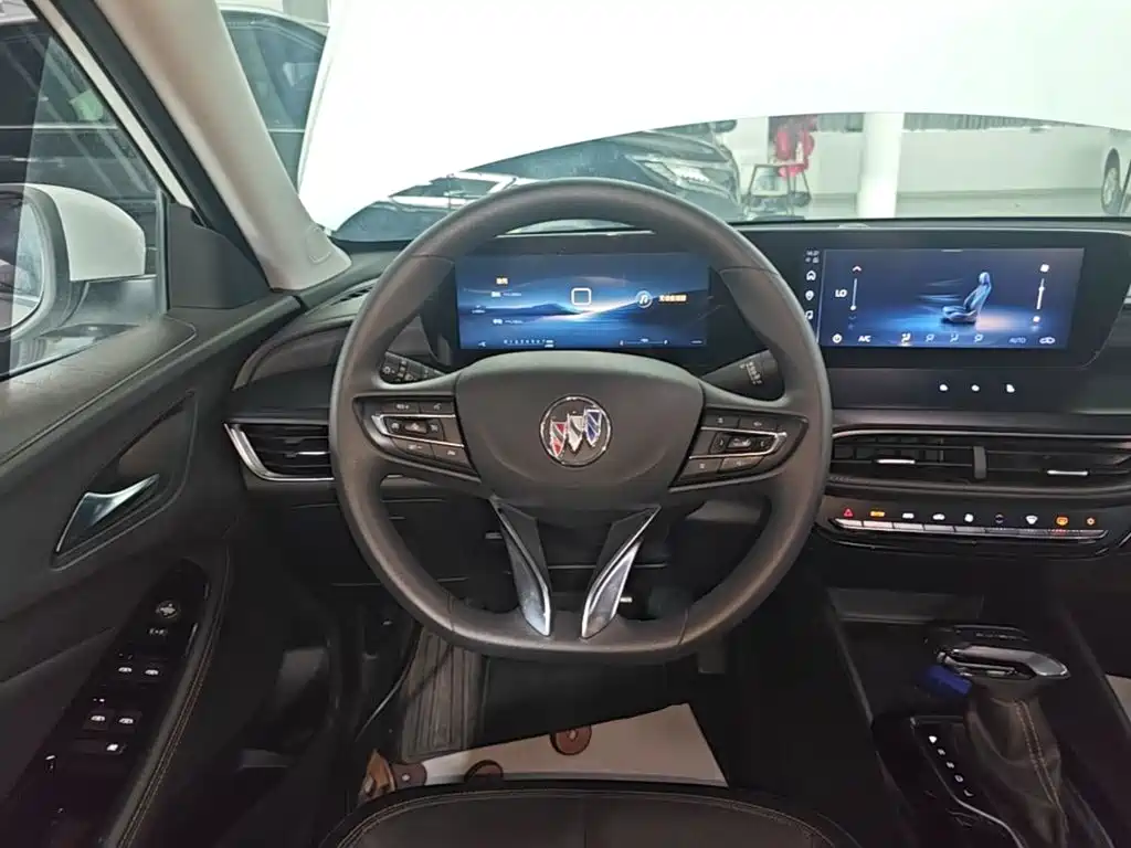 Buick Verano 2023 — фото 11