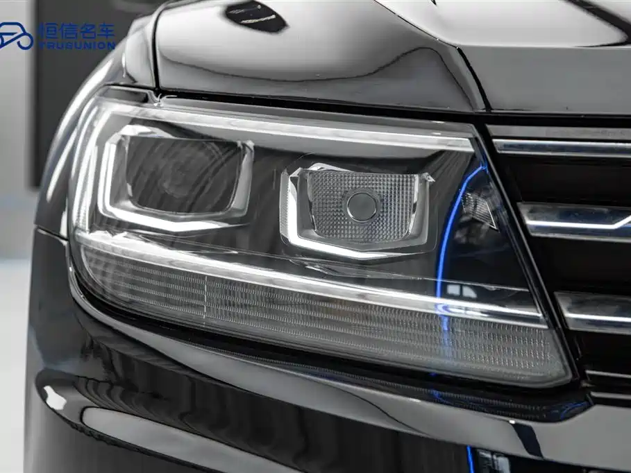 Volkswagen Tiguan L 2019 — фото 10