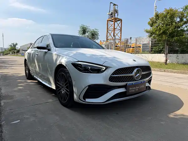 Mercedes-Benz C-Class 2023