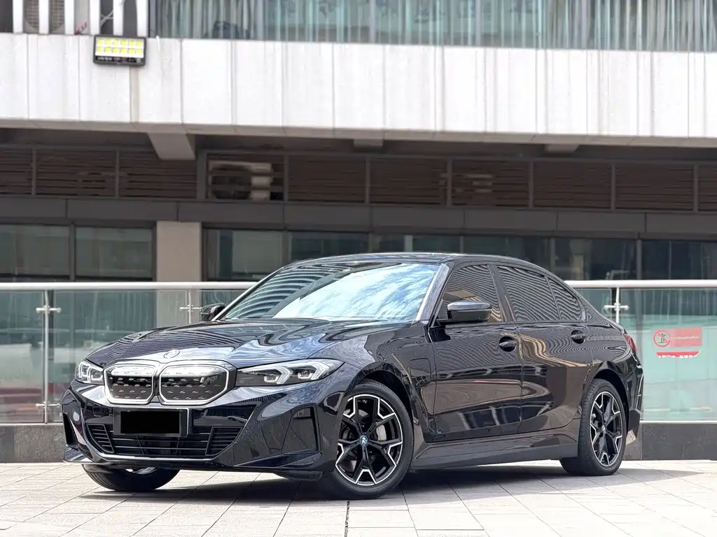 BMW i3 2023