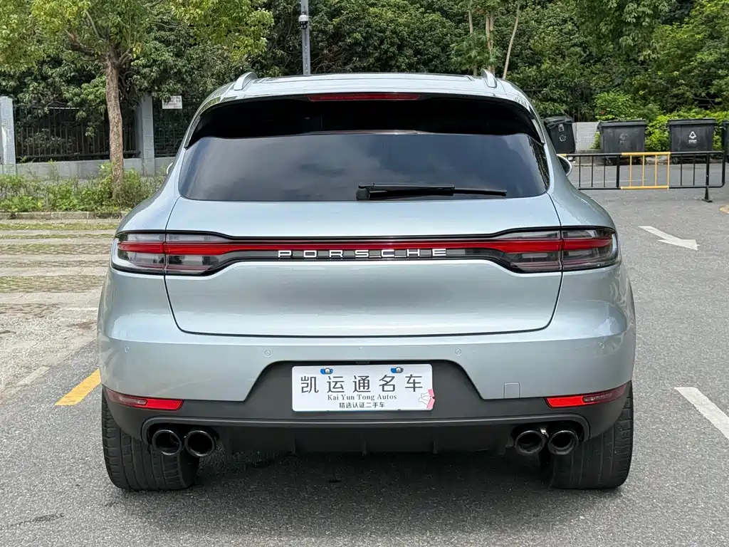 Porsche Macan 2021 — фото 12