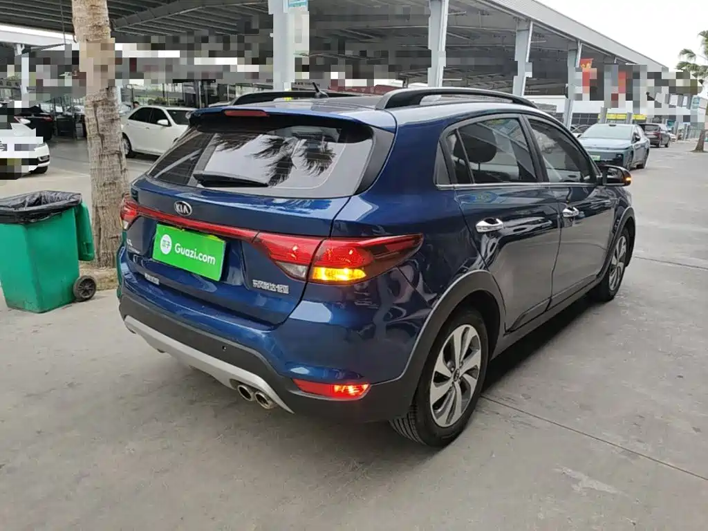 Kia KX Cross 2017 — фото 7