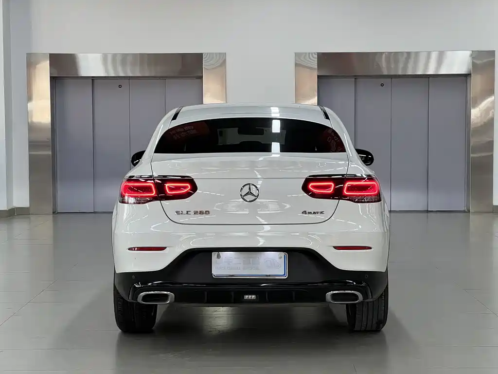 Mercedes-Benz GLC Coupe 2020 — фото 4