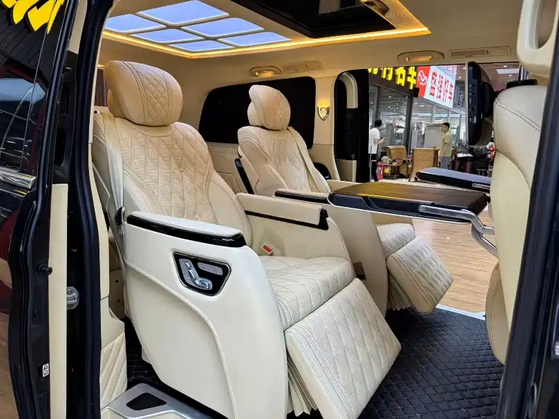 Mercedes-Benz Vito 2019 — фото 20