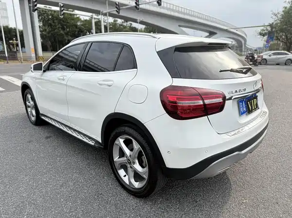 Mercedes-Benz GLA 2018