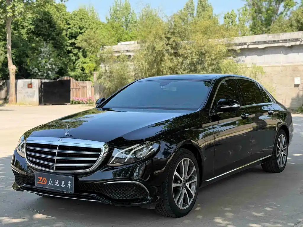 Mercedes-Benz E-Class 2019 — фото 1