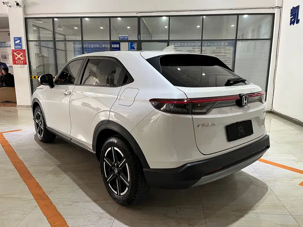 Honda Vezel 2023 — фото 6