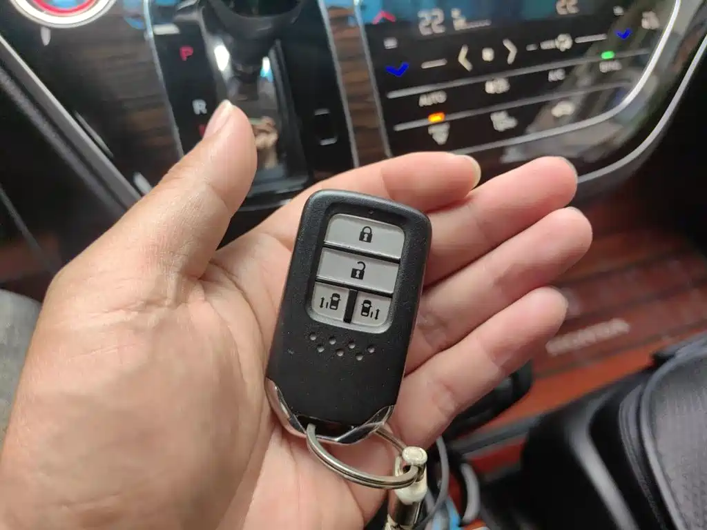 Honda Odyssey 2018 — фото 12