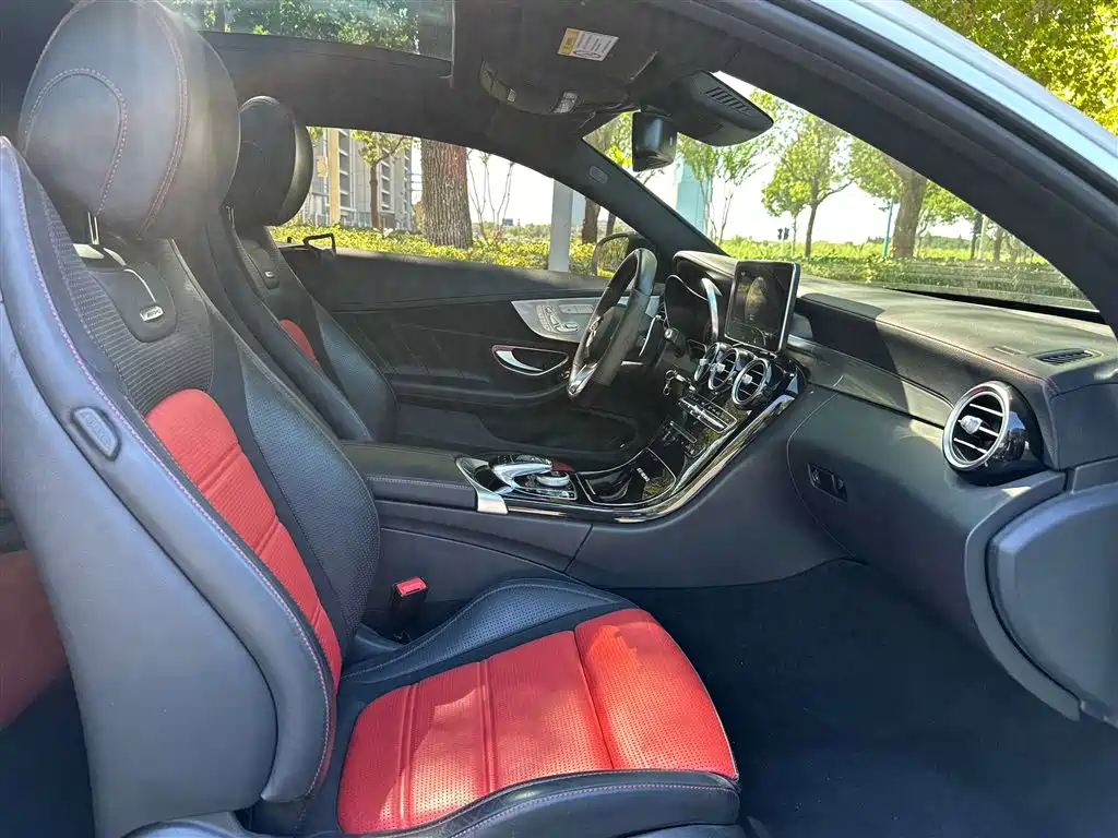 Mercedes-Benz C-Class AMG 2018 — фото 13