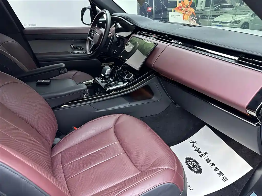 Land Rover Sport 2023 — фото 20