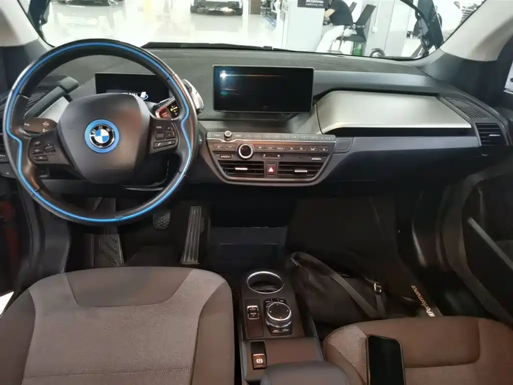 BMW i3 2019 — фото 10