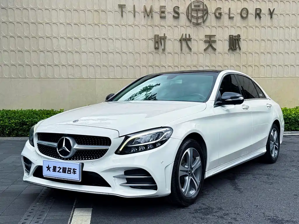 Mercedes-Benz C-Class 2019 — фото 1