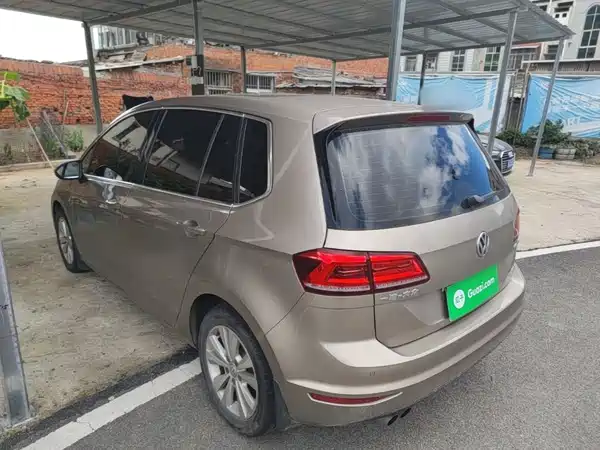 Volkswagen Golf Jialu 2016