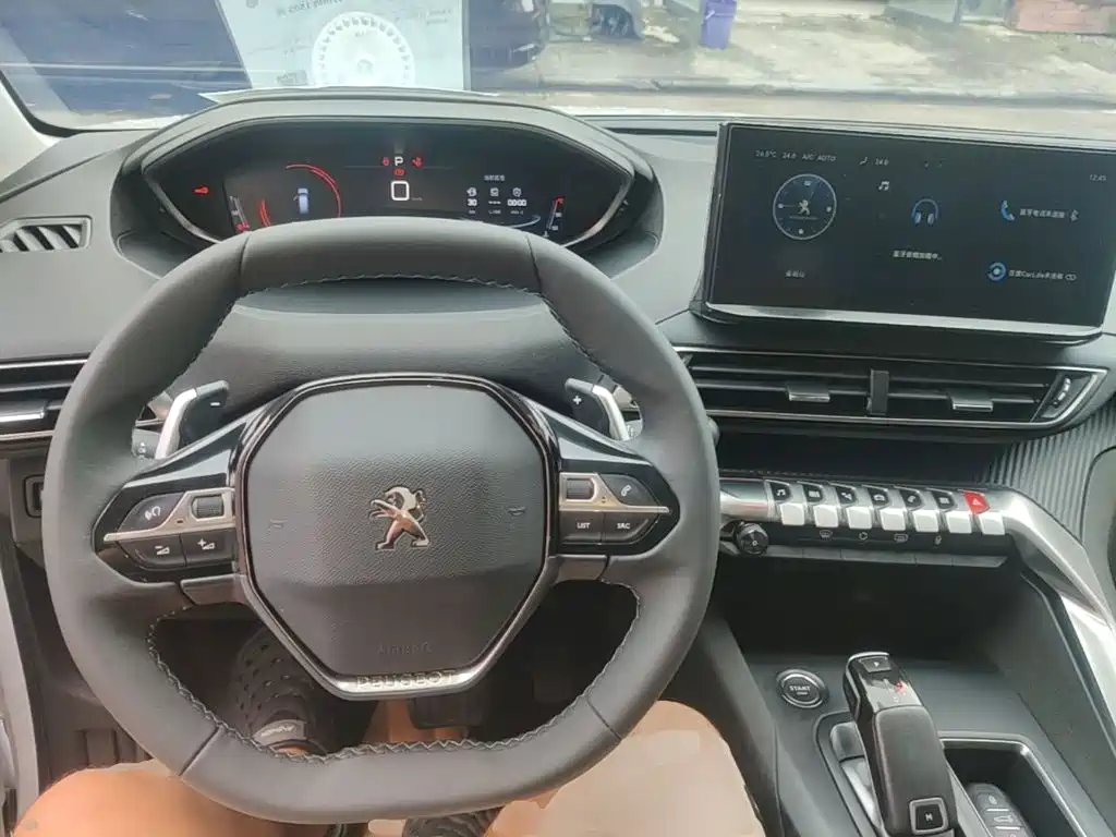 Peugeot 5008 2022 — фото 10