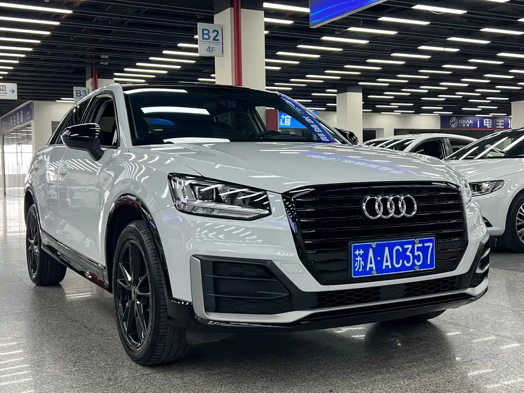 Audi Q2L 2020 — фото 18