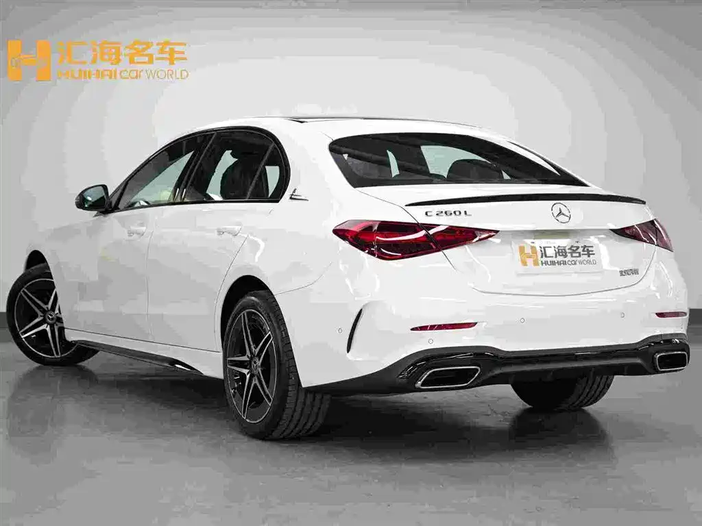 Mercedes-Benz C-Class 2025