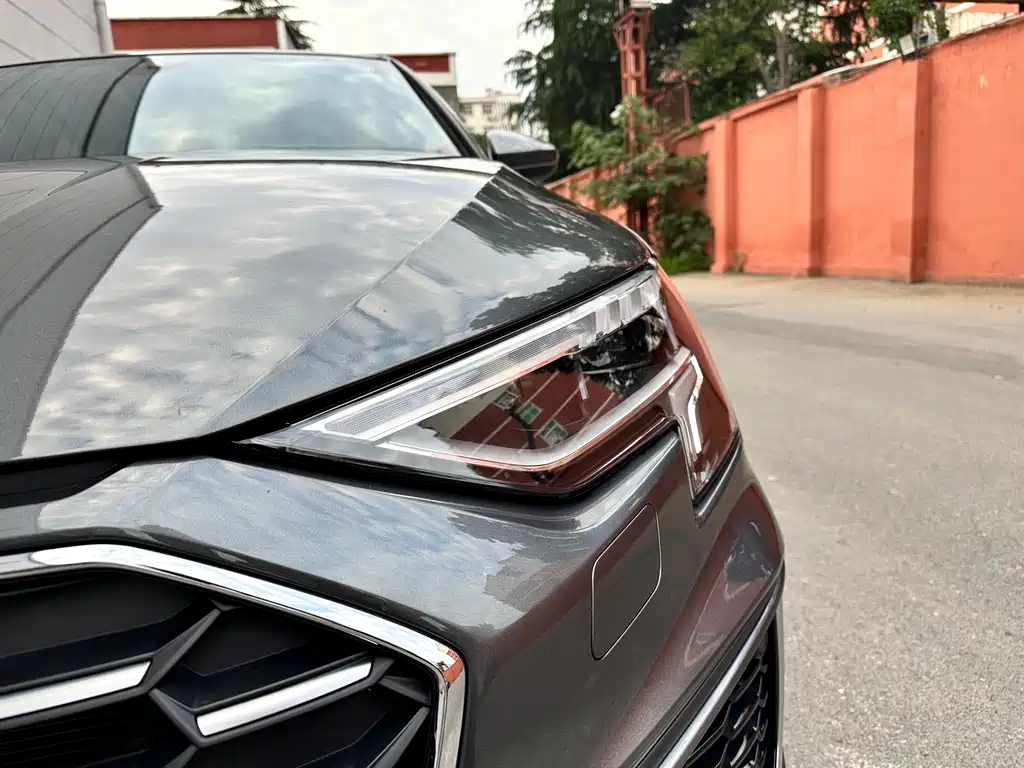 Audi A3 2023 — фото 3