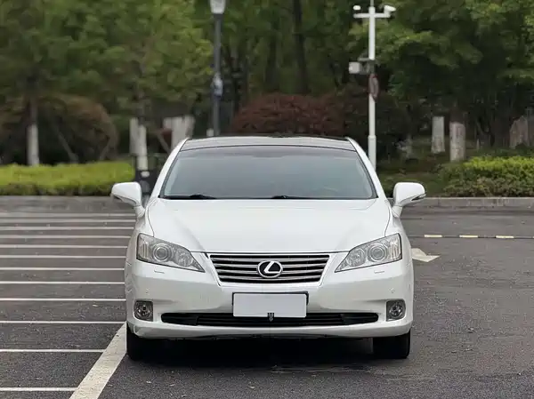 Lexus ES 2012